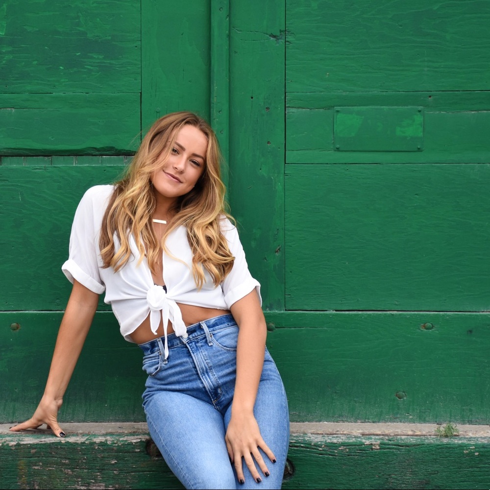 Meet your Posher, Adele